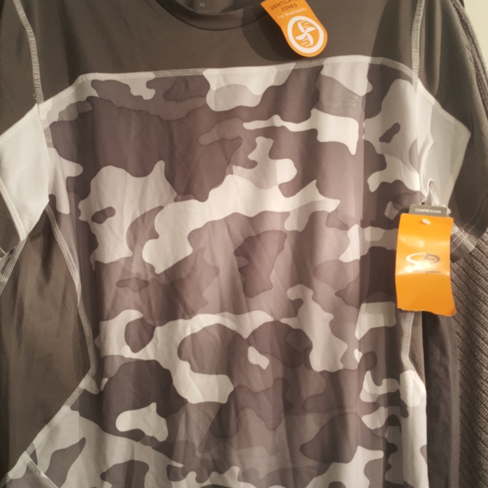 Men's compression shirt